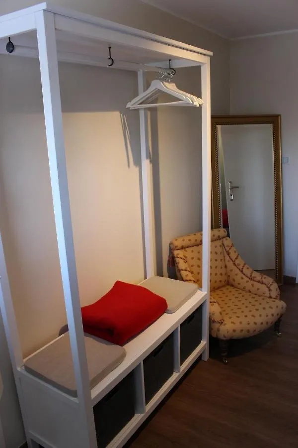 Bed Taste Hotel Dusseldorf 3*,